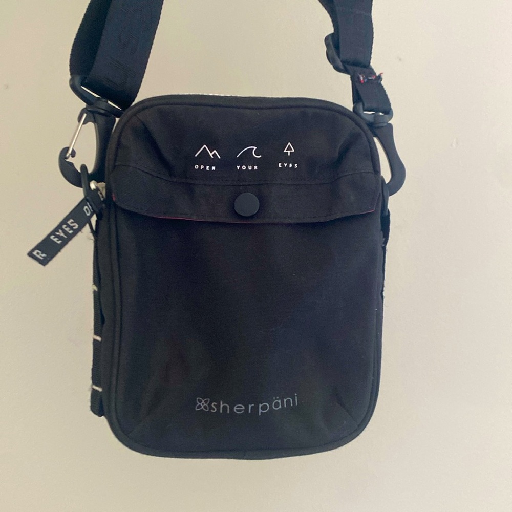 Sherpani cross body bag.